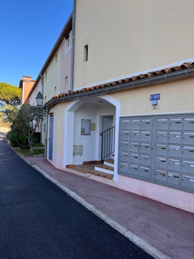 Ferienwohnung Coup De Coeur Grimaud Exterior foto